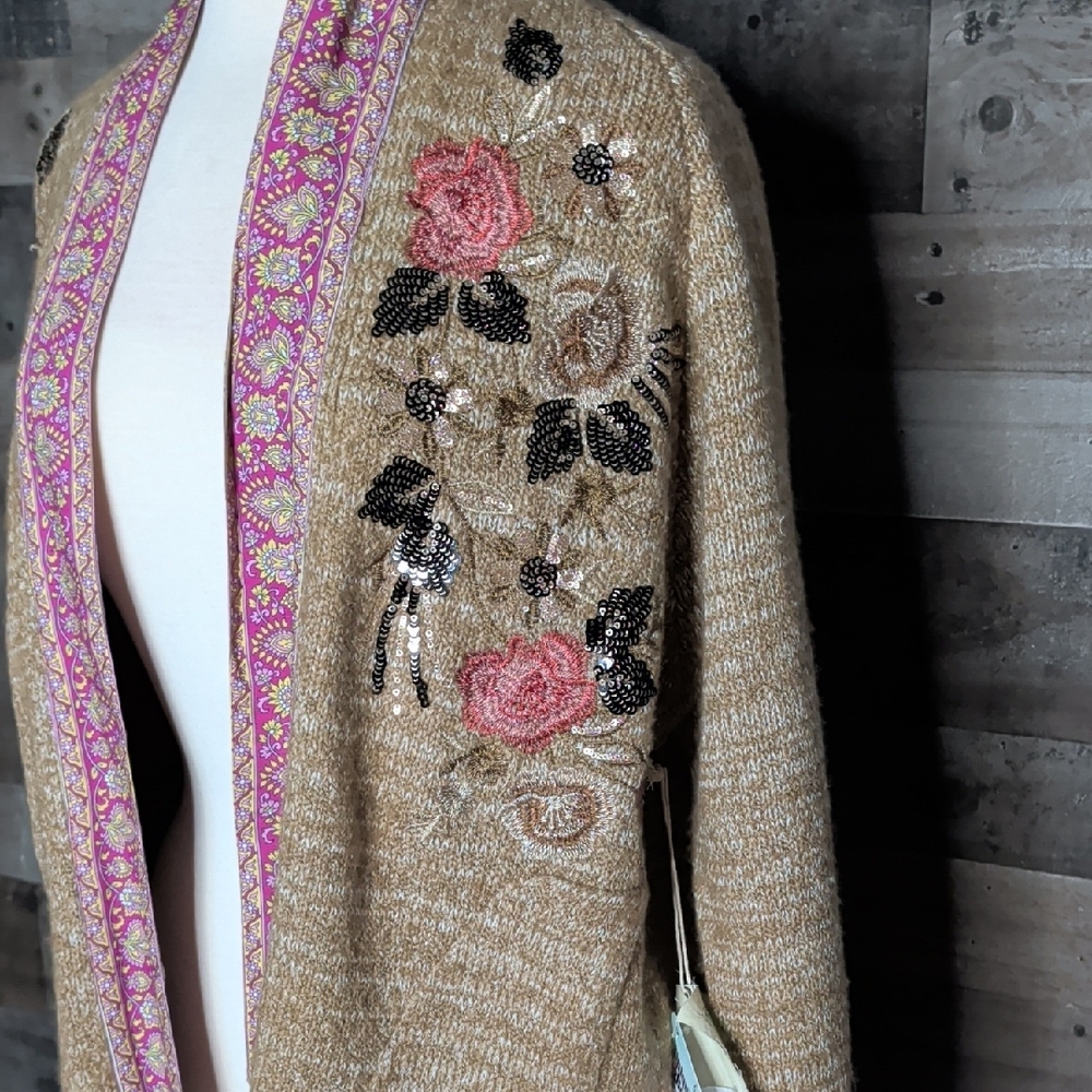 Floral Embroidered Open Front Cardigan - Picture 4 of 7